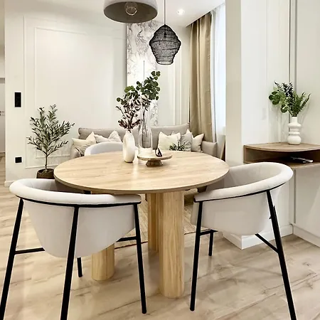 Apartament T6 Premium *